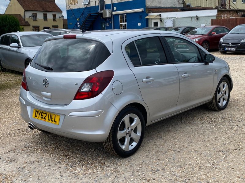 VAUXHALL CORSA