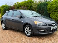 VAUXHALL ASTRA