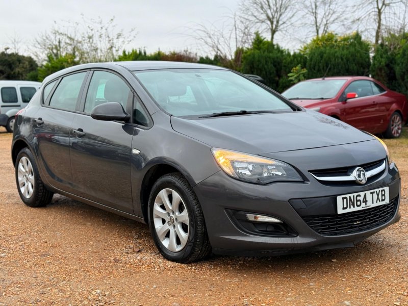 VAUXHALL ASTRA