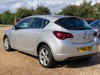 VAUXHALL ASTRA