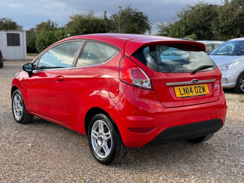 FORD FIESTA
