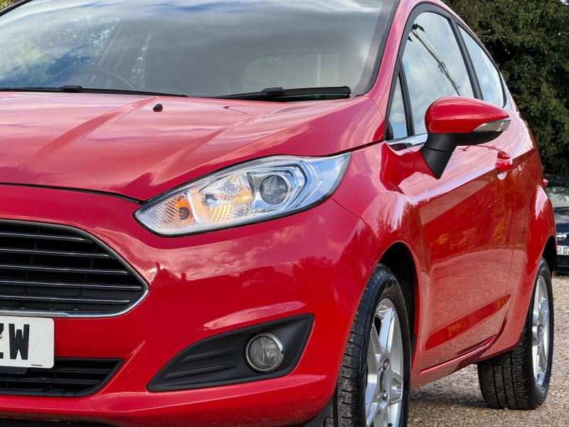 FORD FIESTA