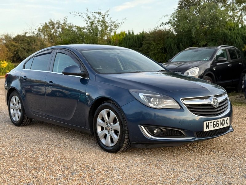 VAUXHALL INSIGNIA