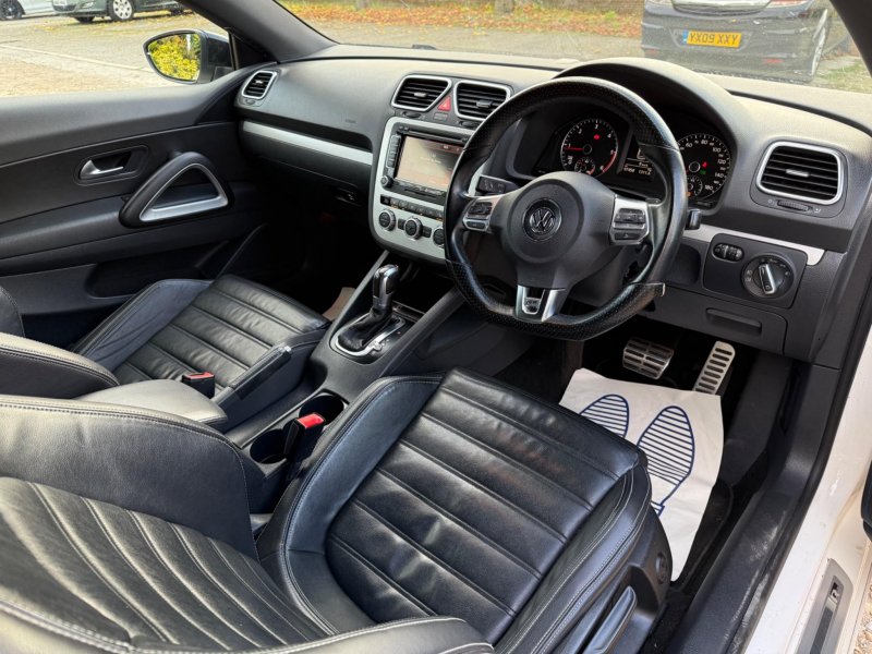 VOLKSWAGEN SCIROCCO