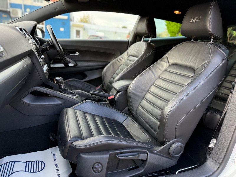 VOLKSWAGEN SCIROCCO
