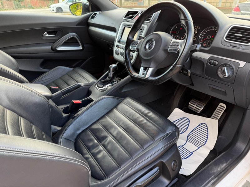 VOLKSWAGEN SCIROCCO