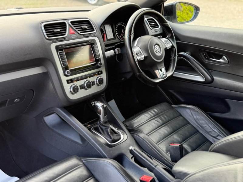 VOLKSWAGEN SCIROCCO